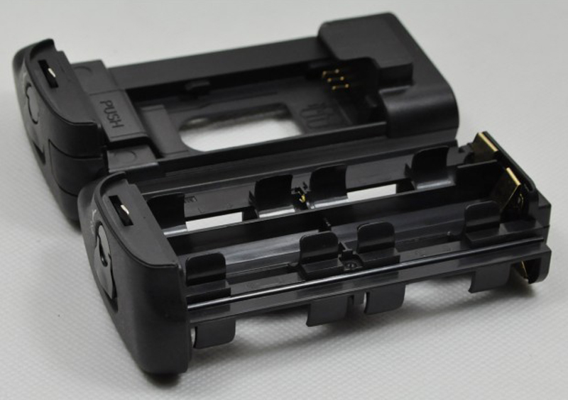 nikon MB-D12 battery grip