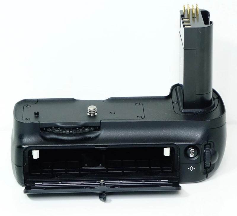 nikon MB-D200 battery grip